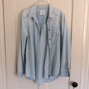 American Eagle chambray button down top